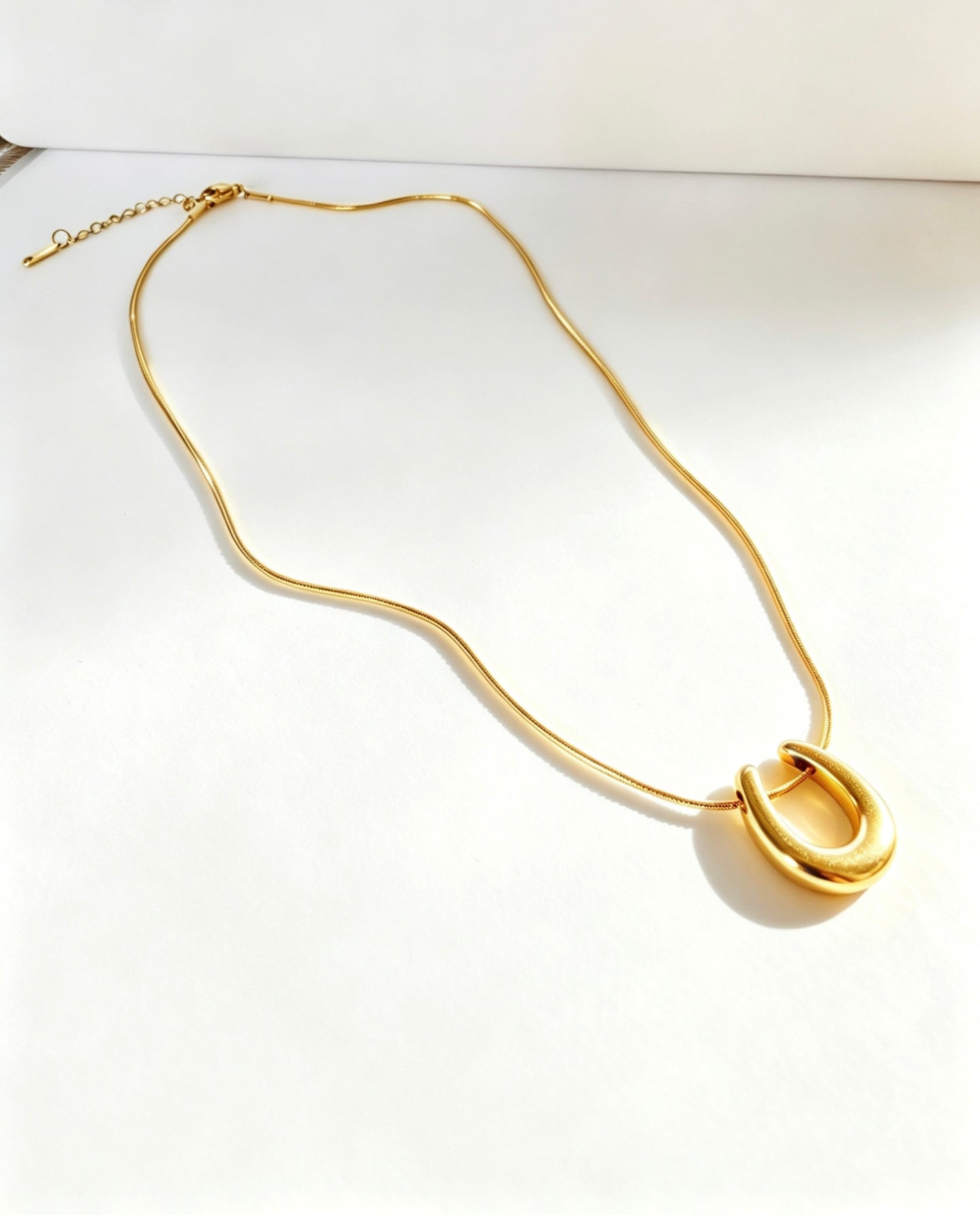 Collar Óvalo