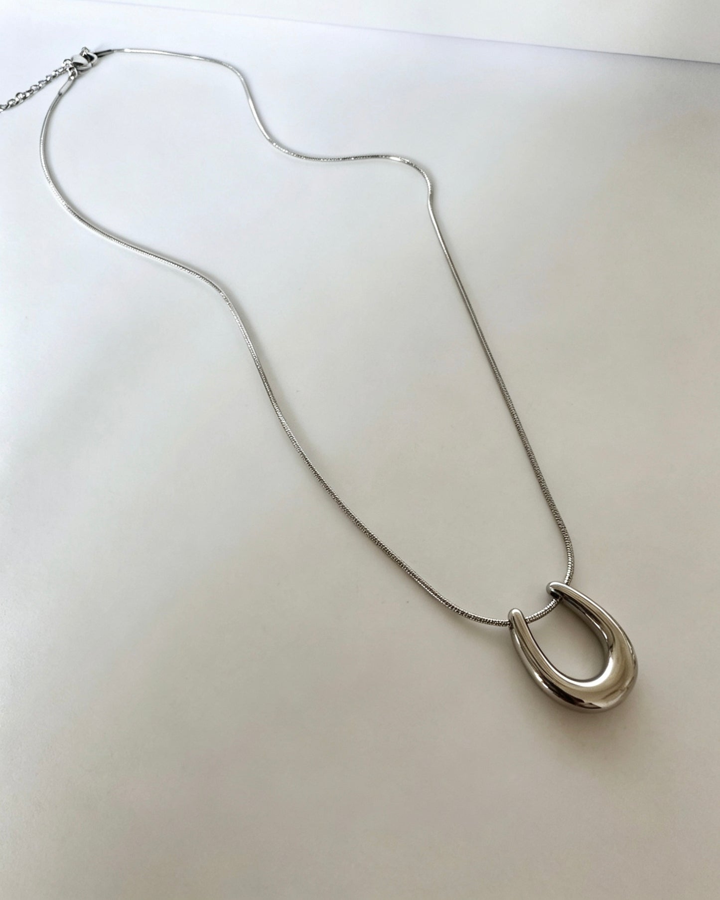 Collar Oval