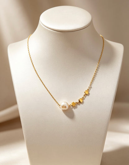 Collar Anne